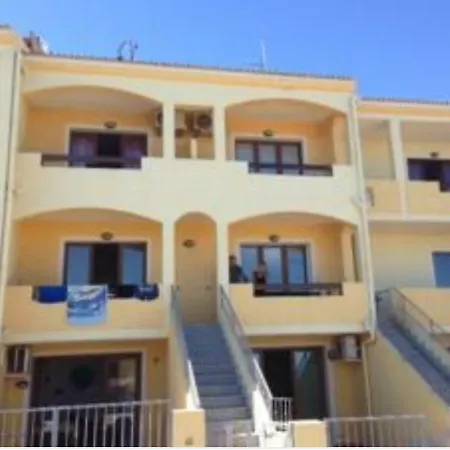 La Conchiglia D'oro Apartment *